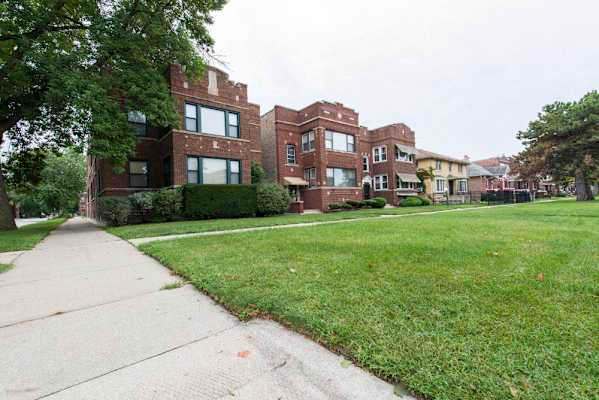 7201 S Calumet Ave property